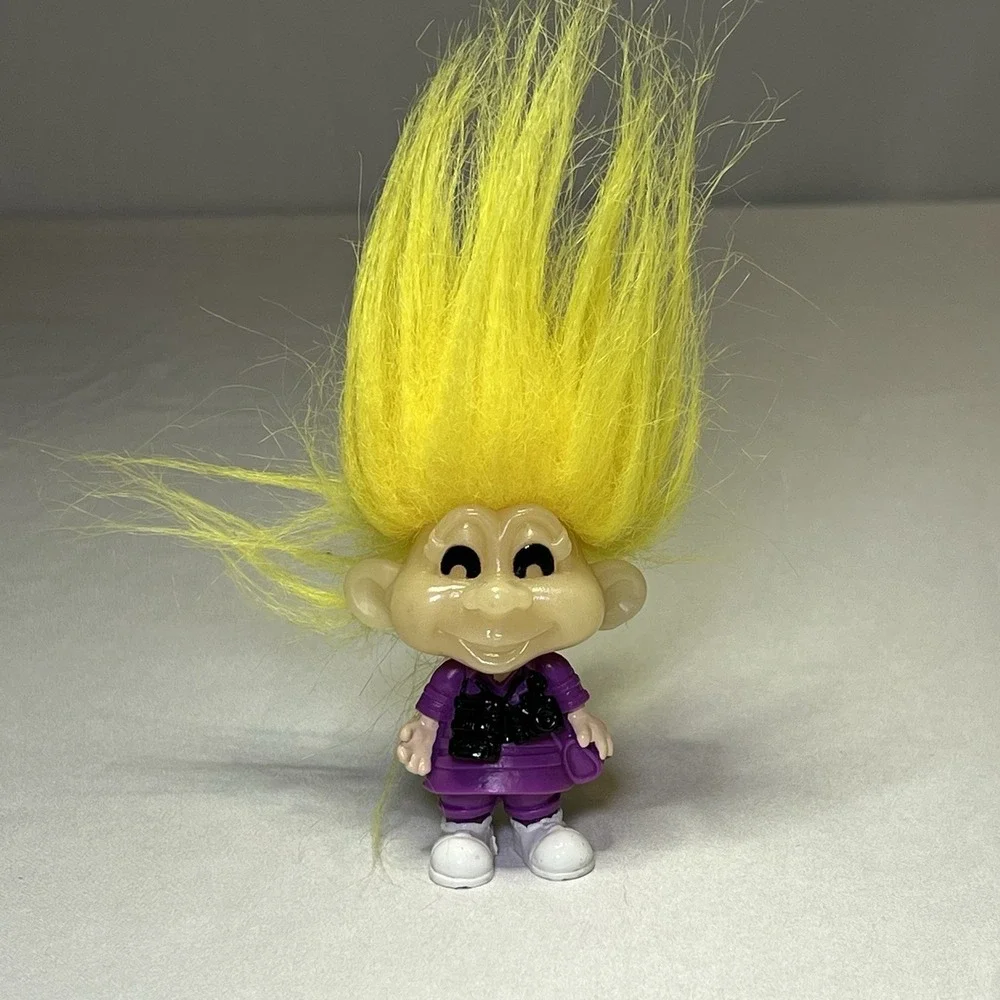 Vintage 1993 Burger King Troll Glow In The Dark Bright Yellow Hair Snaps BK Kids